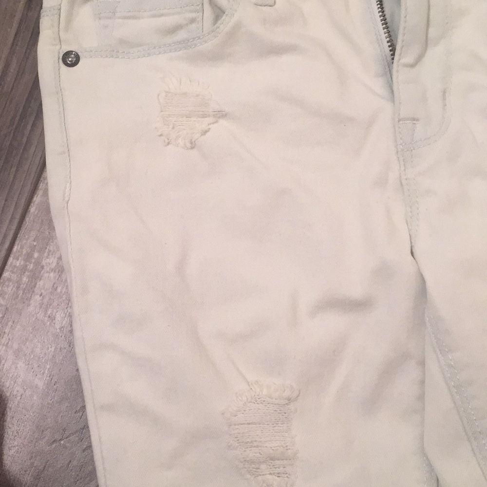 Bullhead Ripped Skinny Jeans - Picture 5 of 8